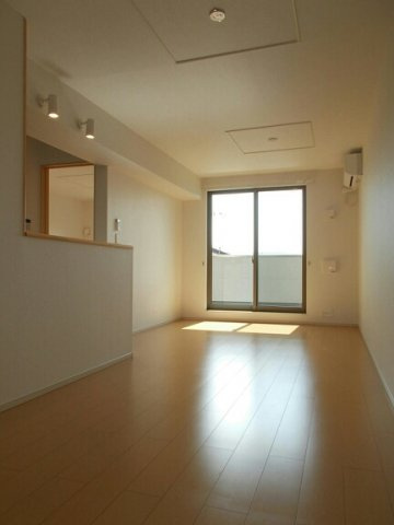 トゥインクルの居間・リビング|ゆったり過ごせる居間です