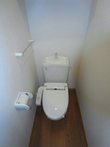 ピーチ・ホーレンのトイレ|ゆったりとした空間のトイレです