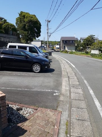 ピーチ・ホーレンの駐車場|駐車場です