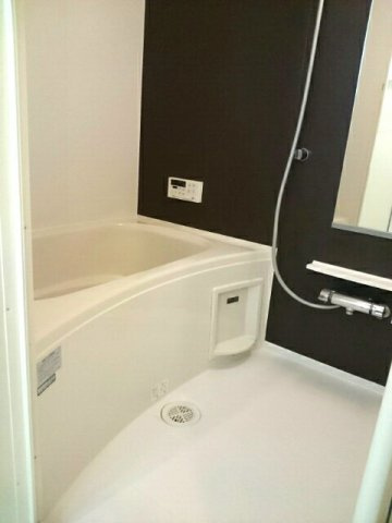 ショコラ　シルバの浴室|落ち着いた空間のお風呂です