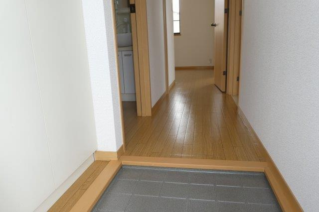 モンプリエールＡの玄関