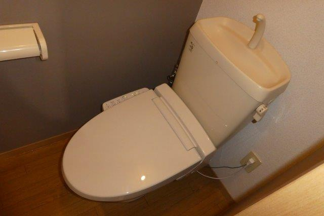 モンプリエールＡのトイレ|ウォシュレット