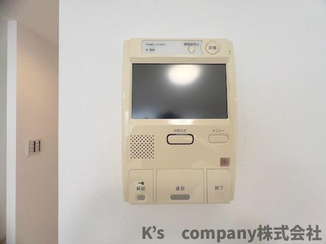 茅ヶ崎市茅ヶ崎　サーパス茅ヶ崎第2のセキュリティ|訪問者の顔が確認できるモニター付きインターホン☆