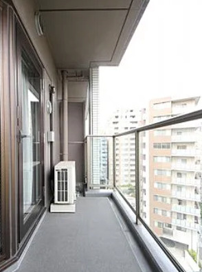 パークアクシスうつぼ公園のバルコニー