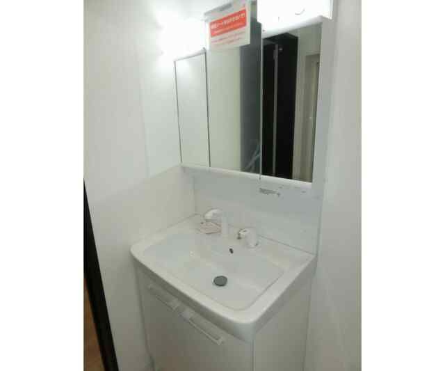 Ｃａｓｓｅｔａ　Ｃａｒｉｎａ（カゼッタ　カリーナ）の洗面所