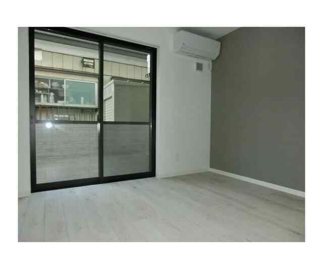 Ｃａｓｓｅｔａ　Ｃａｒｉｎａ（カゼッタ　カリーナ）の居間・リビング