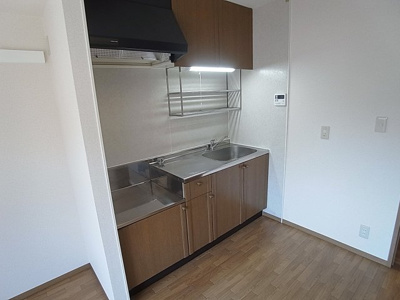 【キッチン】 | クレスト晴雅 | ガスコンロ設置タイプのゆったりとしたキッチン