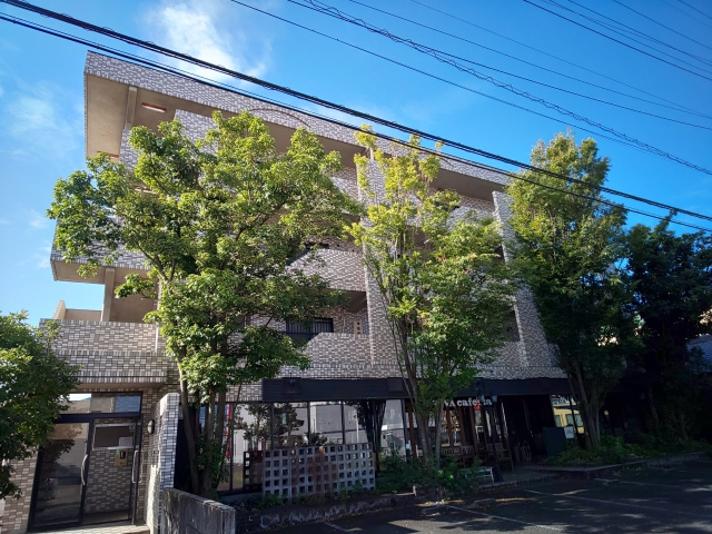 サンパティーク岡崎の外観