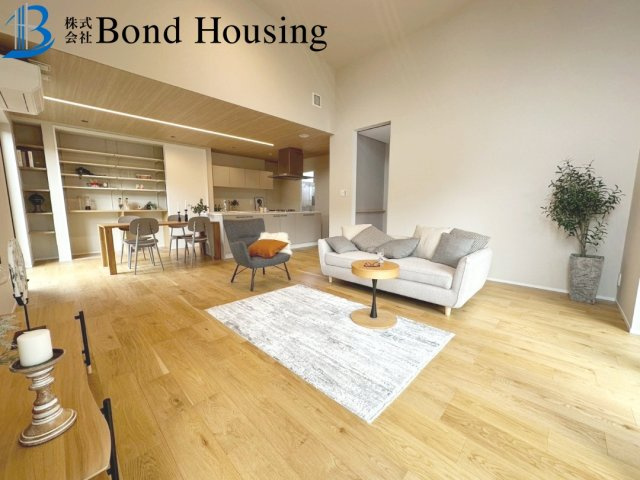 駐車並列３台　太陽光付き　西区桜が丘中町２丁目　新築戸建のその他