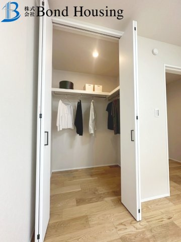 駐車並列３台　太陽光付き　西区桜が丘中町２丁目　新築戸建のその他