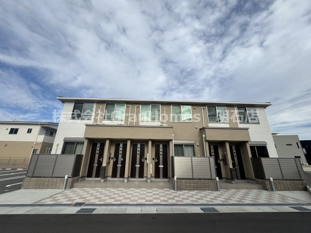 ジェダイトの外観