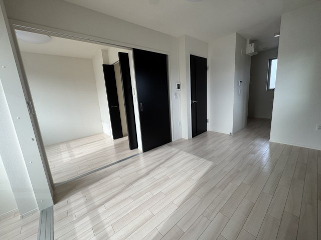 ジェダイトの居間・リビング