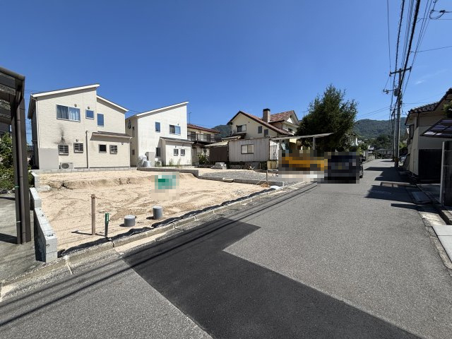 売土地　　伴東８丁目の前面道路含む現地写真