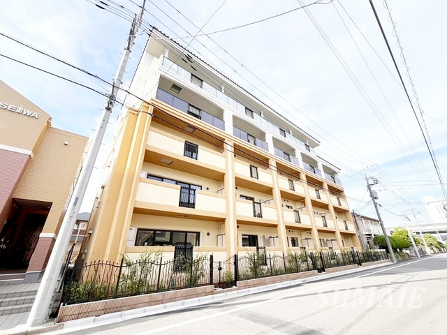 Le FLEUR OMIYAの外観