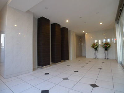 【エントランス】 | アルファスマート西国分 