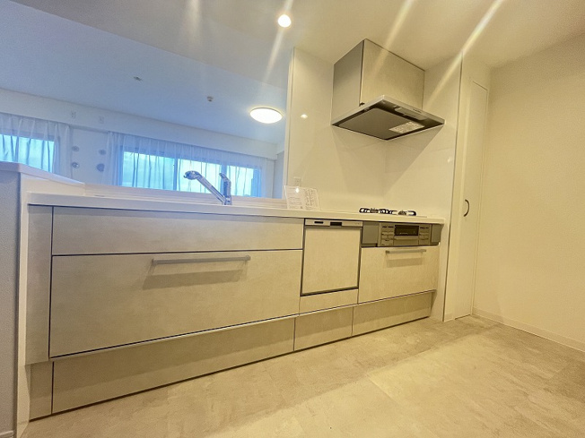 【ロビー】 | コスモステージひばりヶ丘アミュージア　(保谷店) | 2003年4月完成のオートロック付きマンション。