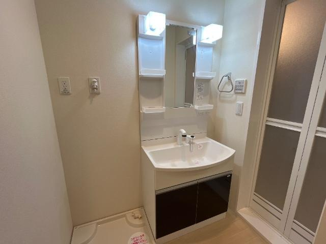 ファビラスの洗面所|洗髪洗面化粧台