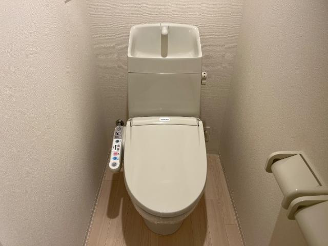 ファビラスのトイレ|シャワー付トイレ