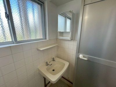 【洗面所】 | コーポ識名 | ※同じ間取りの別部屋の写真になります