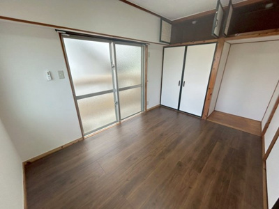 【洋室】 | コーポ識名 | ※同じ間取りの別部屋の写真になります