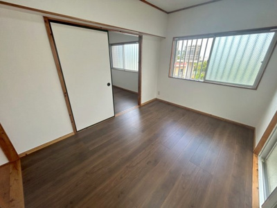 【洋室】 | コーポ識名 | ※同じ間取りの別部屋の写真になります