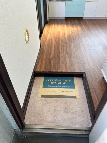 大口仲町ハイツの玄関