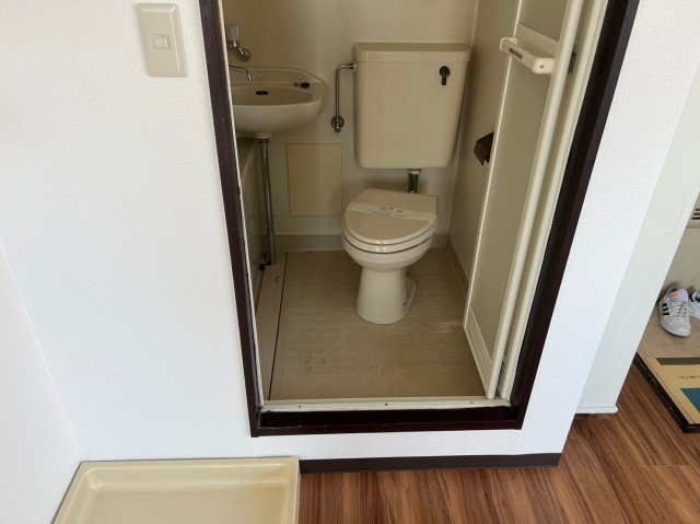 大口仲町ハイツの玄関