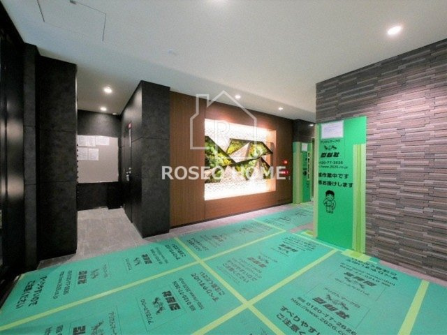 レオンコンフォート堀江公園のロビー