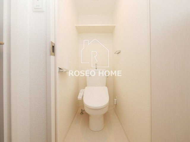 レオンコンフォート堀江公園のトイレ|同マンション別部屋：参考写真