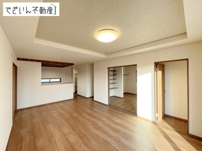 【居間・リビング】 | ワイウッドコート上里町七本木第60期 【平屋】新築住宅 | ≪1号棟≫
現地(2026年1月撮影)