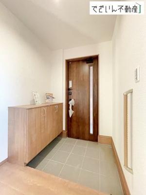 【玄関】 | ワイウッドコート上里町(七本木)第60期 【平屋】新築住宅 | ≪1号棟≫
現地(2026年1月撮影)
