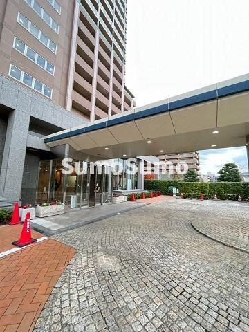 ラピタス31西宮のエントランス