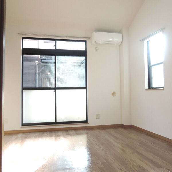 コーポ桜井Ａの居間・リビング