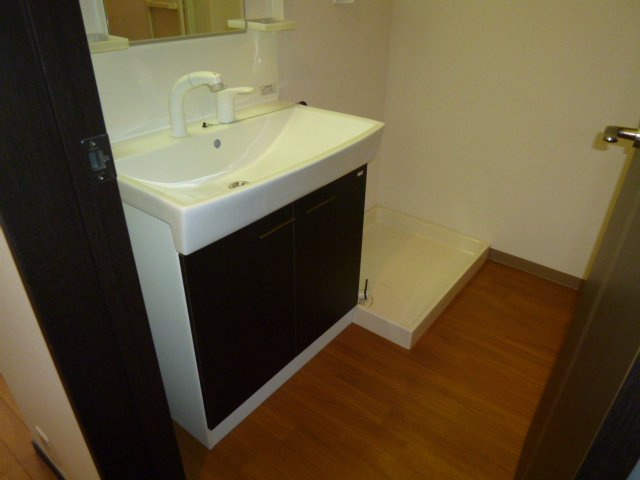 アイエスパレス・イーストの洗面所|洗面