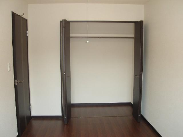 アイエスパレス・イーストの内装|洋室