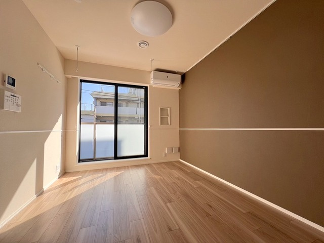 ＧＫパーク三郷の居間・リビング|★キレイなフローリングのお部屋です★