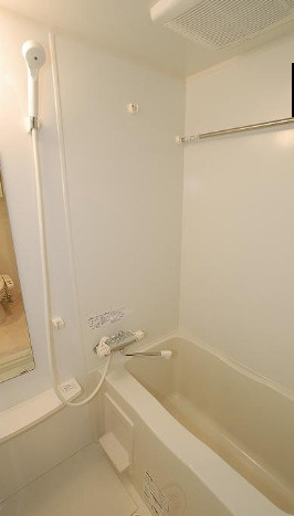 ステージグランデ府中東の浴室