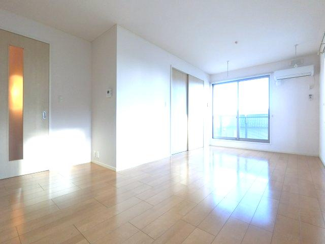 【居間・リビング】