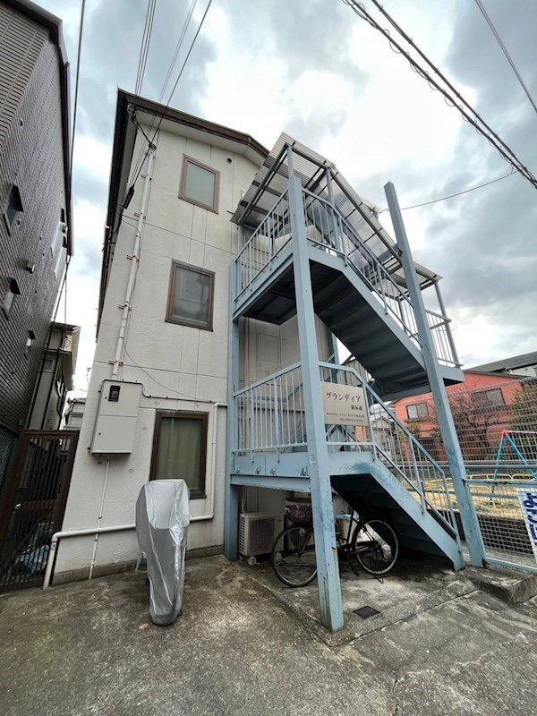 グランディア旗塚通