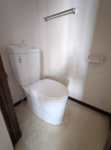 グランディア旗塚通の居間・リビング