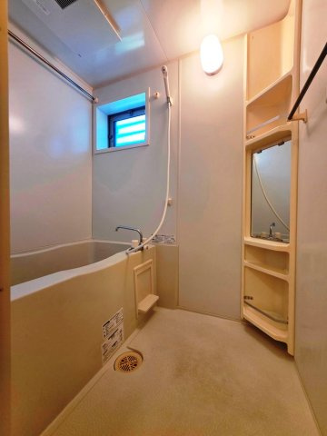 【浴室】