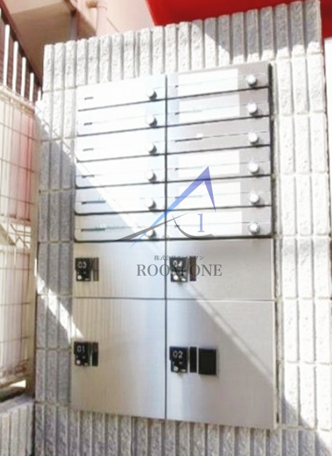 ベネディーレ練馬のその他共用部分|集合ポスト、宅配ボックスです。