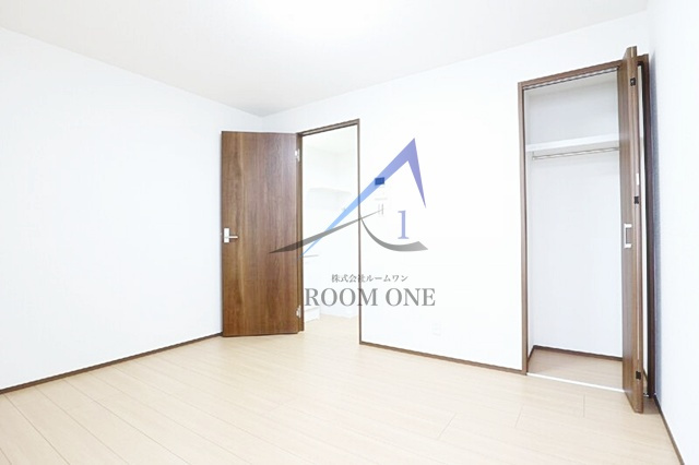 ベネディーレ練馬の居間・リビング|洋室のお部屋です。