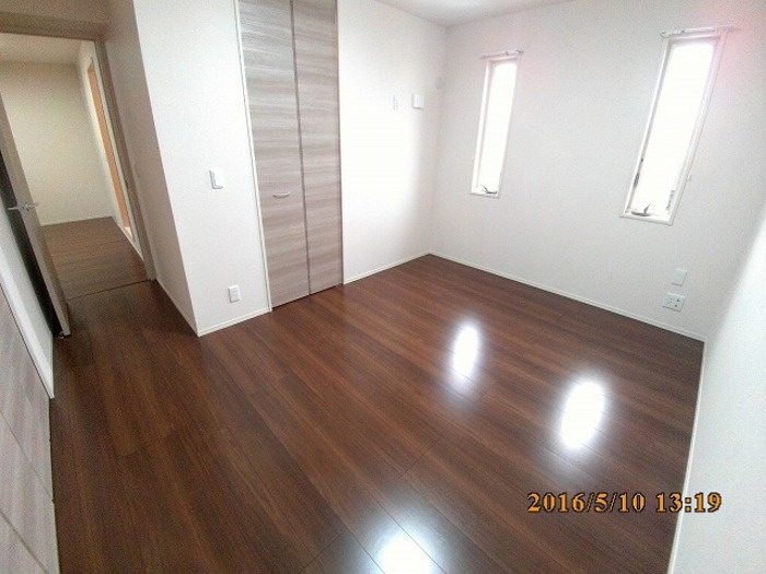 ロイヤルビューの寝室|洋室