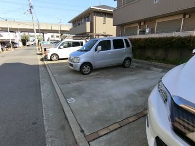 【駐車場】 | PRANDRE　1、2