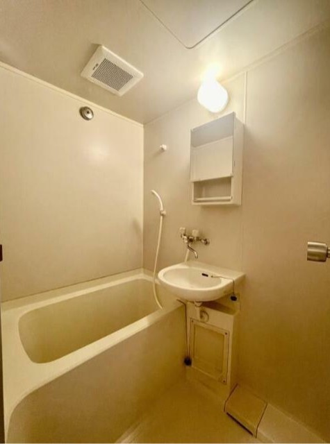 ピュアハウス経堂の浴室