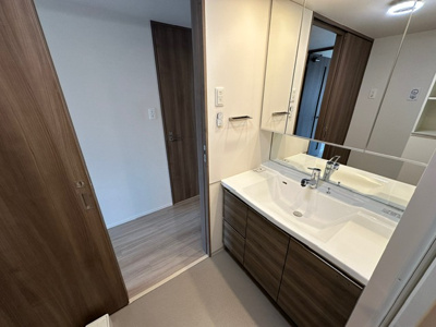 【独立洗面台】 | エスリード小阪ミッドゲート