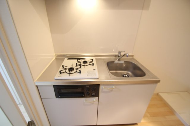 ＥＡＳＴ ＢＬＵＥ ＳＵＷＡ‘08のキッチン