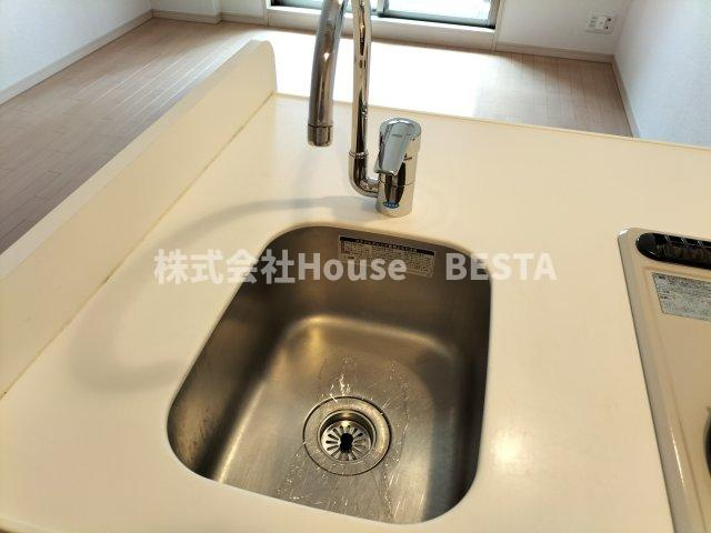 プレサンス三宮花時計前のキッチン