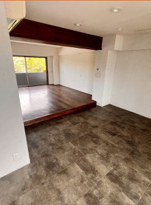 大津市一里山６丁目の店舗事務所の内装